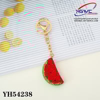 سلسلة مفاتيح البطيخ المُرصّعة بالكريستال الفاخر