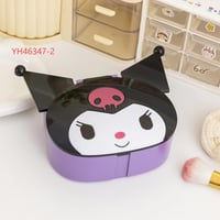 صندوك مكياج يتميز بتصميم شخصية كرومي