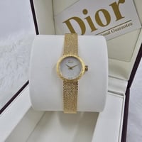 ساعة ديور الانيقة المقاس الميني