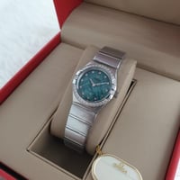 ساعة اوميغا كونستليشن النسائية