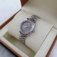 ساعة رولكس النسائية ميني