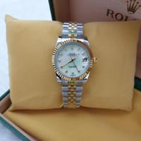 ساعة رولكس النسائية