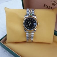 ساعة رولكس النسائية