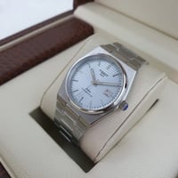 ساعة تيسوت الانيقة