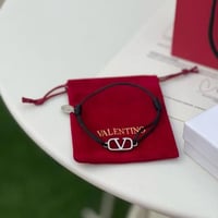 سوارة كبلز فالنتينو أسود مع فضي