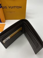 بوك لويس فيتون شامل الملحقات