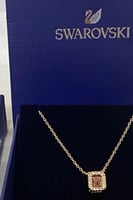 سلسال سوارفسكي وردي شامل الملحقات