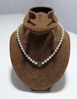 طقم فندي فضي شامل الملحقات