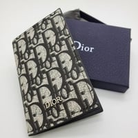 محفظة ديور مع بكج الماركة