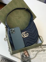 شنطة قوتشي طبق الاصل