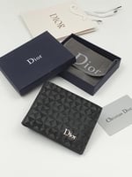 محفظة ديور مع بكج الماركة