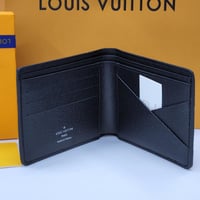 بوك لويس فيتون اسود شامل الملحقات