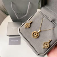 طقم ميسيكا ذهبي شامل الملحقات