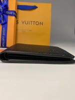 بوك لويس فيتون شامل الملحقات