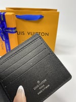 بوك لويس فيتون شامل الملحقات