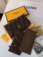 شنطة فندي طبق الاصل