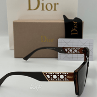 نظارة ديور مزخرفه بلون البني مع بكج الماركة