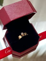 خاتم نسائي كارتيية شامل الملحقات