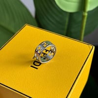 خاتم رجالي فندي فضي شامل الملحقات