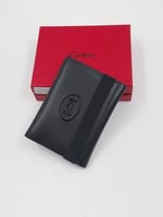 محفظة كارتييه مع بكج الماركة