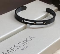 سوارة ميسيكا اسود حجم نحيف