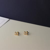 طقم شوميه ابيض شامل الملحقات الاصليه