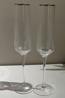 كاستين محدده بفضي شفافه