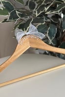 علاقه خشب فاتح