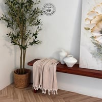 بنش خشبي كبير