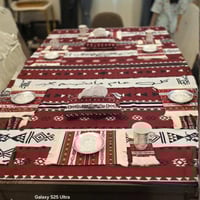 مفرش طاولة قماش بنقشة تراثية140*140