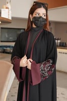 كريب ملكي مع تطريز عودي