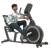 دراجة اندية بمسند ظهر