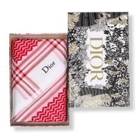 عرض العائلة شماغ ديور مع عطر ين توم فورد رجالي وحر...