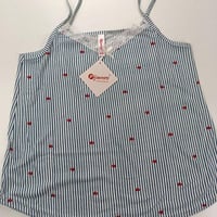 بجامه نسائي قصيرة مقلمة بطبعة قلوب