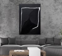 لوحة جدارية تجريدية .