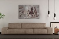 لوحة العاديات لوحة خيول فخمة.