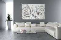 لوحة أطياف البياض-لوحات جدارية ورد.