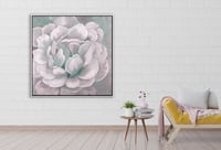 لوحة زهرة المشاعر-لوحات جدارية ورد.