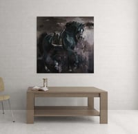 لوحة شموخ لوحة خيل أسود.