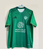 تيشيرت نادي الاهلي السعودي الاساسي الجديد 2026