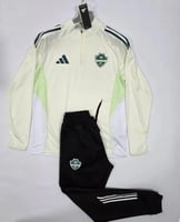 طقم تمارين الاهلي السعودي التفاحي الجديد 2026