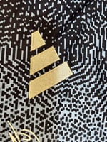 تيشيرت النصر البديل 2025/26 مُوقع من نجوم الفريق