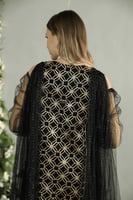 جلابيه لاطلاله جذابه بمكس خامات لينن مطرز وتول اسو...