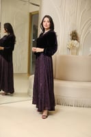 فستان بتصميم عصري بمكس خامات فاخره مخمل حرير بيور...