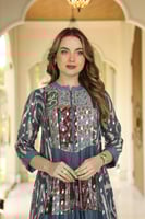 جلابية مناسبات لاطلاله راقيه بمكس خامات قطن حرير ب...