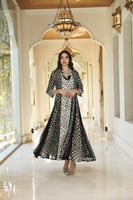 جلابية مناسبات لاطلاله راقيه بمكس خامات فاخره قطن...