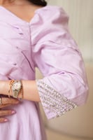 فستان لاطلاله عصريه بخامة لينن بيور ايطالي مشغول ش...