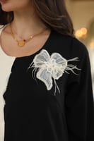 جلابيه لاطلاله جذابه بخامة كريب ناعم بلونين اسود و...