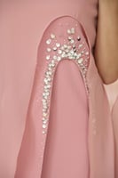 دريس لاطلاله أنيقه بمكس خامات كريب ناعم وشيفون مشغ...