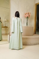 فستان لاطلاله عصريه بخامة لينن بيور ايطالي مشغول ش...